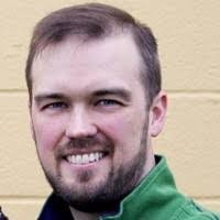 Stephen Linger's Instagram, Twitter & Facebook