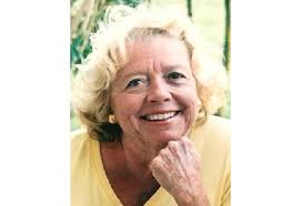 Betsey Selig Obituary (2017)