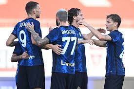 Brozović took his preferred shirt number 77, last worn at inter by sulley muntari. Xqvvspx0 2cvcm
