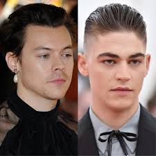 Lì per lì non ci avrebbe fatto molto caso ma in seguito . After We Fell Star Hero Fiennes Tiffin Said Harry Styles Gave Him A Knowing Look About Hardin Teen Vogue