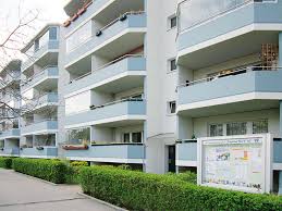 Schaue dir einfach unsere videos an und buche online. Alt Treptow Wohngebiet Der Genossenschaft Wng Treptow Nord Eg