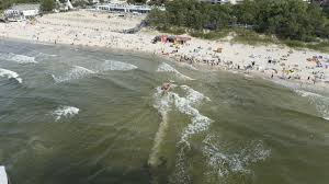 Akcja ratunkowa krynica morska plaża biała 3 lipca 2021. Bezprecedensowa Akcja Ratunkowa Na Morzu Ewakuacja Pasazerow Statku Viking Nasze Miasto Miedzyzdroje