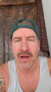 Montréal! You were absolutely wonderful. Merci beaucoup 🤩 Until the next  time @foufouneselectriques #jonasandthejaguarmoon ( 📹 @cb43media )  #indierock #liveconcert #truthbetold #newmusic #livemusic #rocknroll