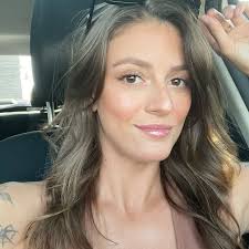 Brooke Willis (@bee.willis_) • Instagram photos and videos