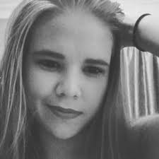 Michelle Huxtable (Mich) (@mitchie8888)