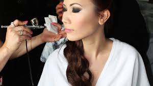 choose top bridal makeup artist from