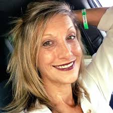 Deana Marie Lamb (@deana.lamb) • Facebook