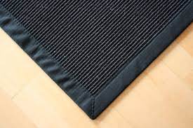 Alle teppiche sind robust, pflegeleicht und schadstofffrei. Sisal Teppich Manaus Schwarz Mit Stoffbordure 040