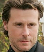 What Makes a Family (2001) : Film