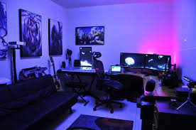 200 pounds if your gaming setup isn't the largest and most luxuriant, you might not want to go for one of the massive gaming desks, which can easily. This Is Where I Jack Into The Rift Imgur Home Studio Setup Music Studio Room Home Recording Studio Setup