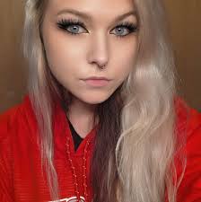 PREDATOR POACHERS: A duo of concerned citizens having been filming a series  of sting operations involving men who believe they are meeting teens for  sex. "It's a crime, and the cops can't