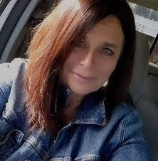 Martha Donohue's Instagram, Twitter & Facebook