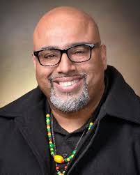 Dawn M. Ellinwood (@SMCDeanDawn)