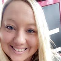 Caitlin Hendrix's Instagram, Twitter & Facebook