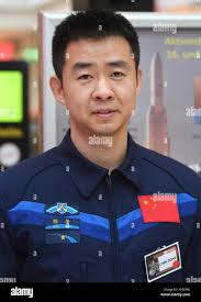 Dong chen hi-res stock photography and images