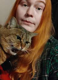 Why Luna so G R O M P Y ? Wrong answers only.