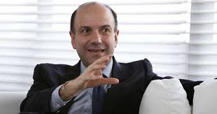 Nov 06, 2015 gabriel vallejo. El Servicio Al Cliente En Colombia Es Muy Deficiente Gabriel Vallejo