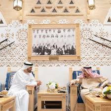 خادم الحرمين يستقبل محمد بن زايد في قصر العوجا بالدرعية ويبحثان تعزيز العلاقات الأخوية والاستراتيجية ومجمل القضايا التي تهم البلدين Dubai Design Kuwait