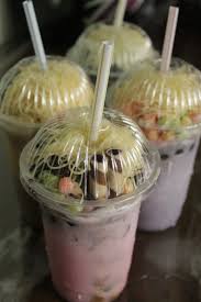 Jeni's splendid ice cream, built from the ground up with superlative ingredients. Minuman Penuh Warna Crosite
