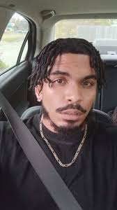 I can officially shake my dreads wit my rastas