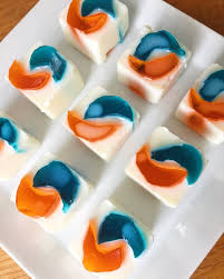 Homemade I Made Tide Pod Jello Shots Https I Imgur Com Rbxbsbb Jpg Jello Shots Tide Pods Blue Jello