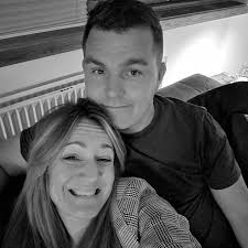 Bliver nødt til at udbasunere det: Jeg har den DEJLIGSTE skønne kæreste!!  ELSKER DIG Kim Wegener