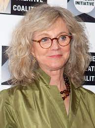 What Are Some Tips For Picking Eyeglass Frames For Women Over Age 50 Older Women Hairstyles Medium Length Curly Hair Womens Hairstyles