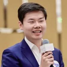 The Application of Virtual Humans in the Metaverse and Real World