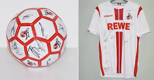 Versand mit dhl päckchen s. Fur Fans Des 1 Fc Koln Trikot Und Fussball Vom Team Signiert