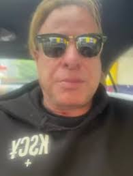 Richard Capper's Instagram, Twitter & Facebook