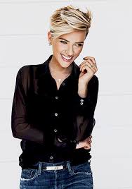 Natasha with short hair again as part of the government sanctioned avengers. Sjohanssonsource Scarlett Johanson Scarlett Johansson Scarlet Johansson