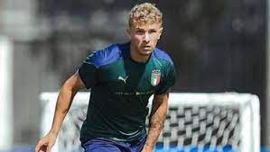 Uefa.com è il sito ufficiale della uefa, l'unione europea delle federazioni calcistiche europee, e organo di governo del calcio in europa. Xr9tbs62he2b4m