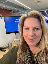 Katie Cushing's Instagram, Twitter & Facebook