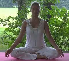 Learn how to teach yoga online through top yoga instructional videos from industry professionals, perfect for both beginners and advanced. Kundalini Yoga Instructional Video So Darshan Chakra Kriya Spirit Voyage Blog