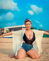 Aashika Bhatia Sexy Tits and Ass Photo Collection - Fappenist