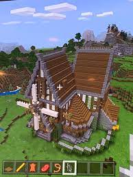 In this minecraft house ideas, the house is big and wide (although the shape is regular and boxy). European Big Cottage House Any Ideas To Add Onto It Minecraft