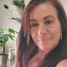 Kimberly Fenner's Instagram, Twitter & Facebook