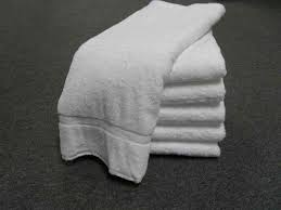 Currently, the best bath towel is the towel bazaar multipurpose. Bath Towels White 24x48 Premium Blend White Bath Towels 24x48 Nice Large Size Made Of Cotton Poly Blend Hotel Bath Towels Spa Bath Towels White Bath Towels