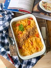 Dann den weißwein mit dem tomatenmark hinzufügen und unterrühren. Jamies Amerika Killer Mac N Cheese Langsam Kocht Besser