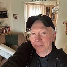 Seafood alfredo with shrimp and crab