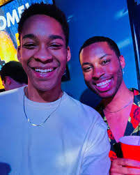 Adrian Williams (@adriantwilliams) • Instagram photos and videos