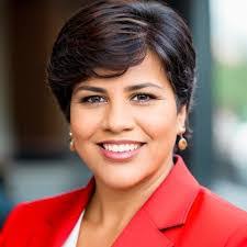 Dana Mora's Instagram, Twitter & Facebook