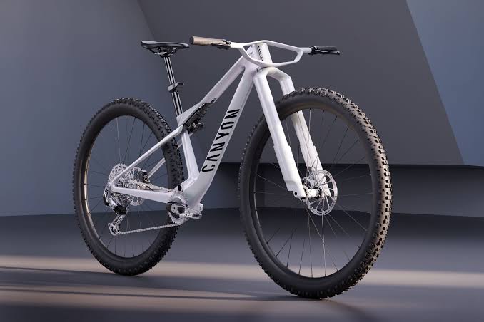 Sure, Canyon Lux Era XC Concept Bike is 32”, But Its Aero Wing Handlebar Is  The Real Story - Bikerumor