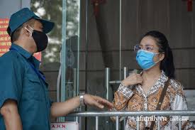 Hà nội yêu cầu tổng công ty đầu tư phát triển nhà hà nội kiểm điểm làm rõ trách nhiệm của ông nguyễn văn thanh, giám đốc hacinco do vi phạm quy định phòng dịch. 9tg73uqgkfoagm