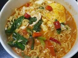 Bunda bisa ikuti cara bikin masakan bihun berkuah yang enak untuk hidangan masakan keluarga sehari hari. Aneka Resep Mie Rebus Pedas Resep Aneka Resep Makanan Facebook