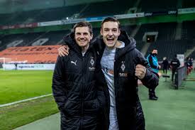 Join the discussion or compare with others! Report Florian Neuhaus Wants To Leave Borussia Monchengladbach This Summer As Bayern Munich And Real Madrid Loom Bavarian Football Works