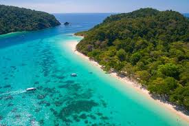 It's different from other thai islands in more than one way, for instance the majority of. Traveling The Thai Islands Koh Phangan To Koh Lanta The World Wanderers