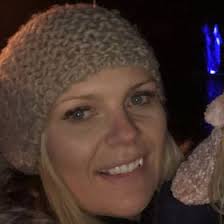 Carly Lee (carly7807)