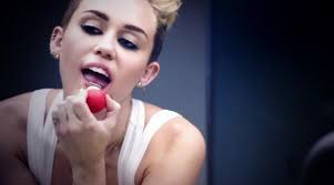 Maria Pia Sanchez (@MPiaSanchez)