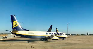 London — ryanair has reported a strong snap back in bookings in recent weeks, but said that business continues to be challenging. Polish Subsidiary Ryanair Closes Base In Budapest Sends In Buzz Instead Aerotelegraph